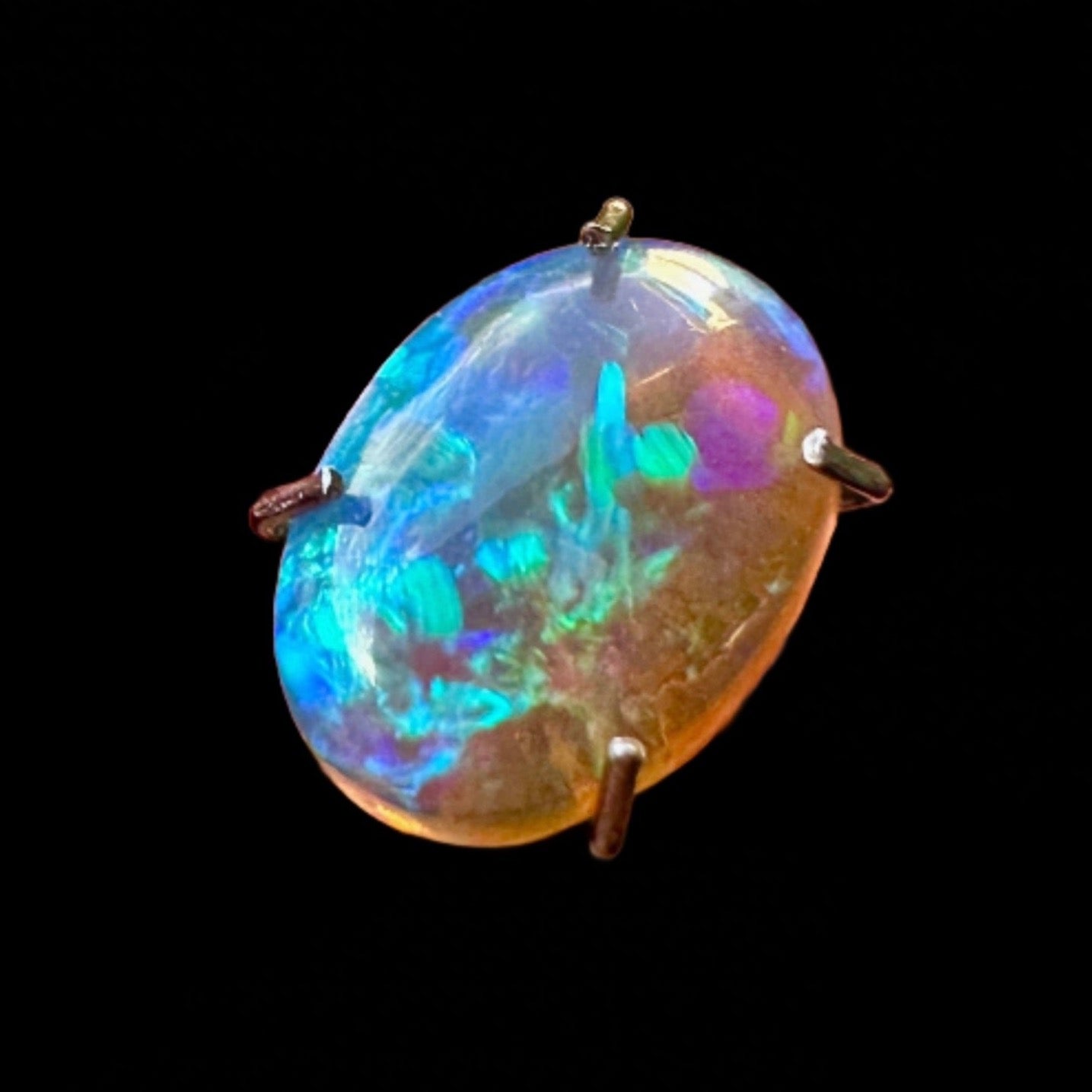 1.2ct Lightning Ridge Crystal Opal.