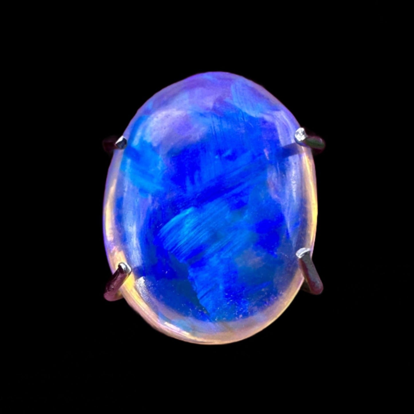 1.7ct Lightning Ridge Crystal Opal