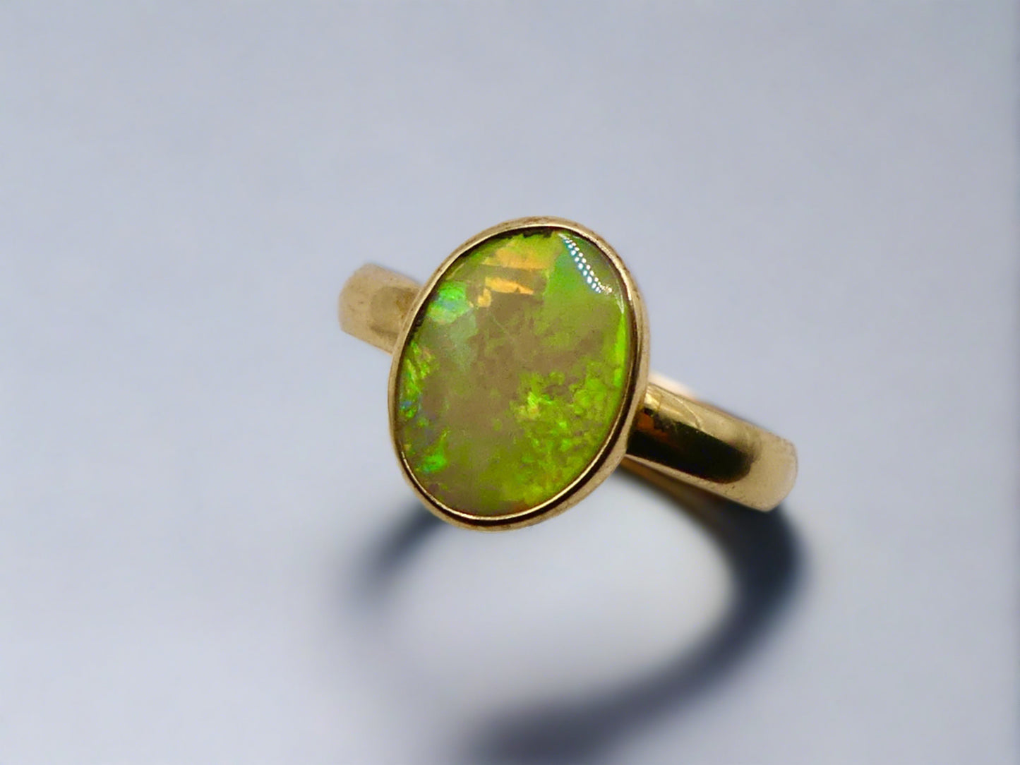 Luxurious 9k Gold Lightning Ridge Opal Statement Ring