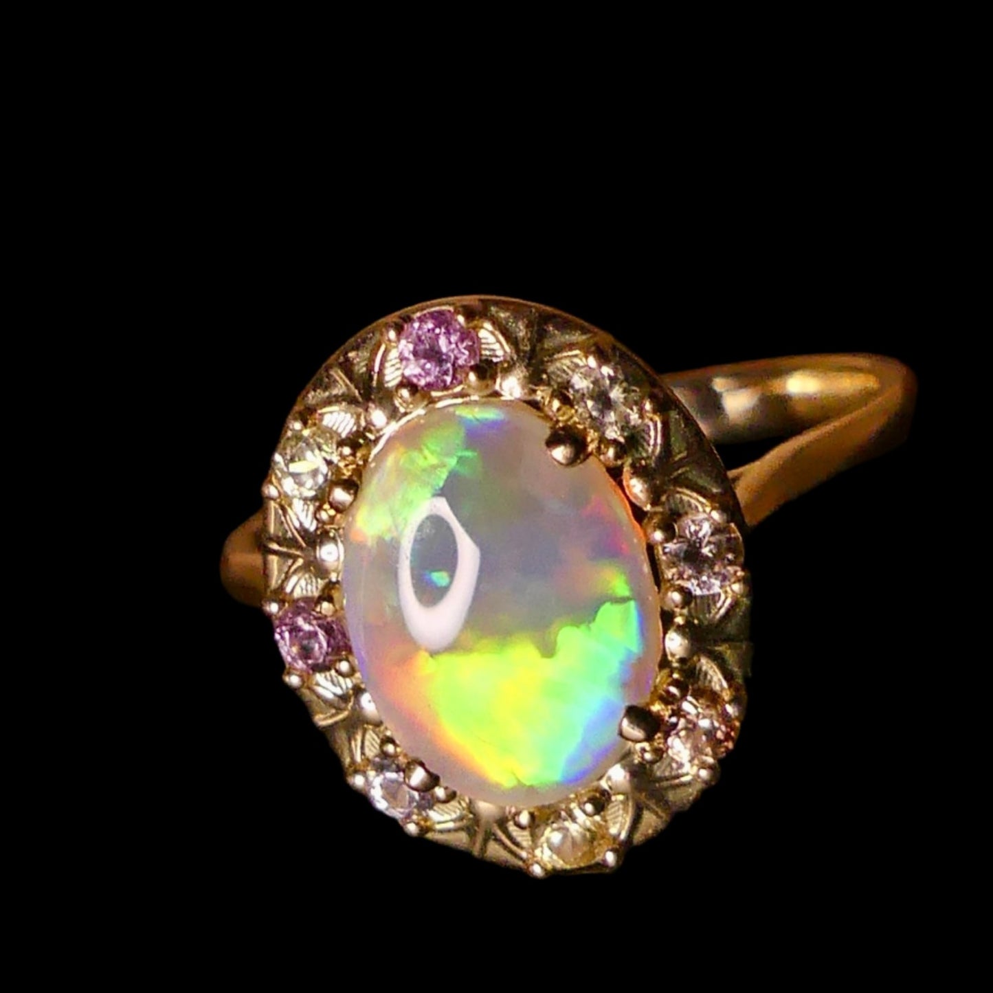 Elegant 14k Gold Ring featuring Australian Opal and Sapphire