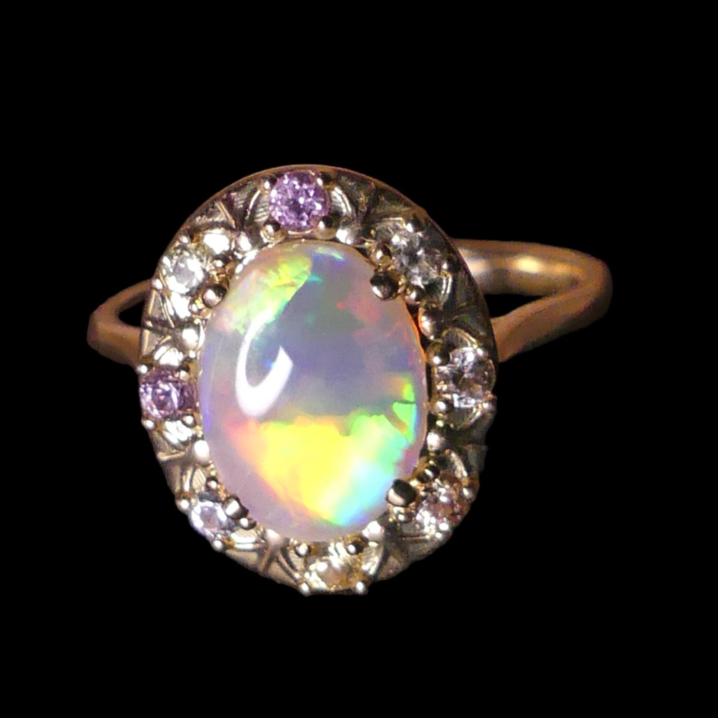 Elegant 14k Gold Ring featuring Australian Opal and Sapphire