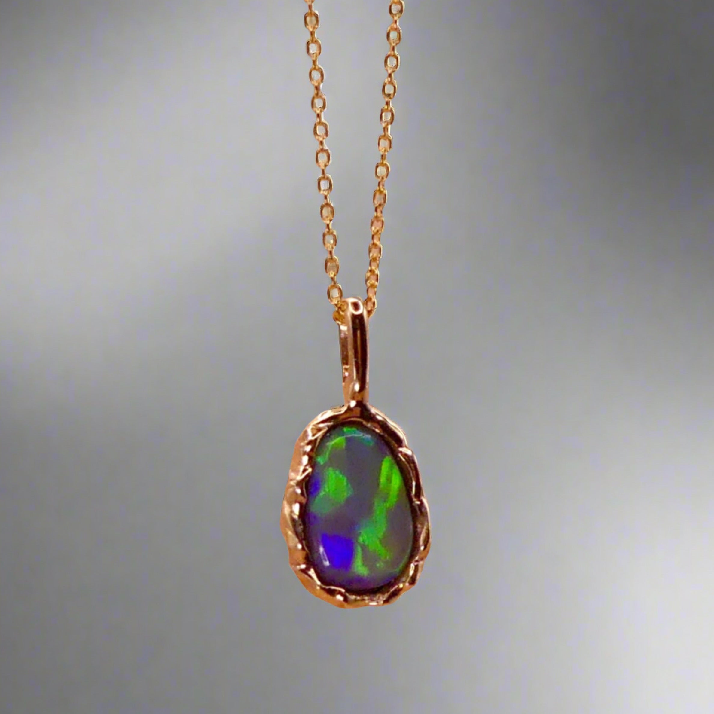 Gorgeous 9k vintage OPAL pendant ⭐LOOK⭐ deals