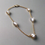 Elegant Keshi Pearl 9k Gold Bracelet