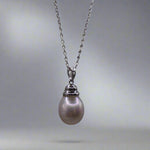 Luxurious South Sea Pearl Necklace in Sterling Silver Setting