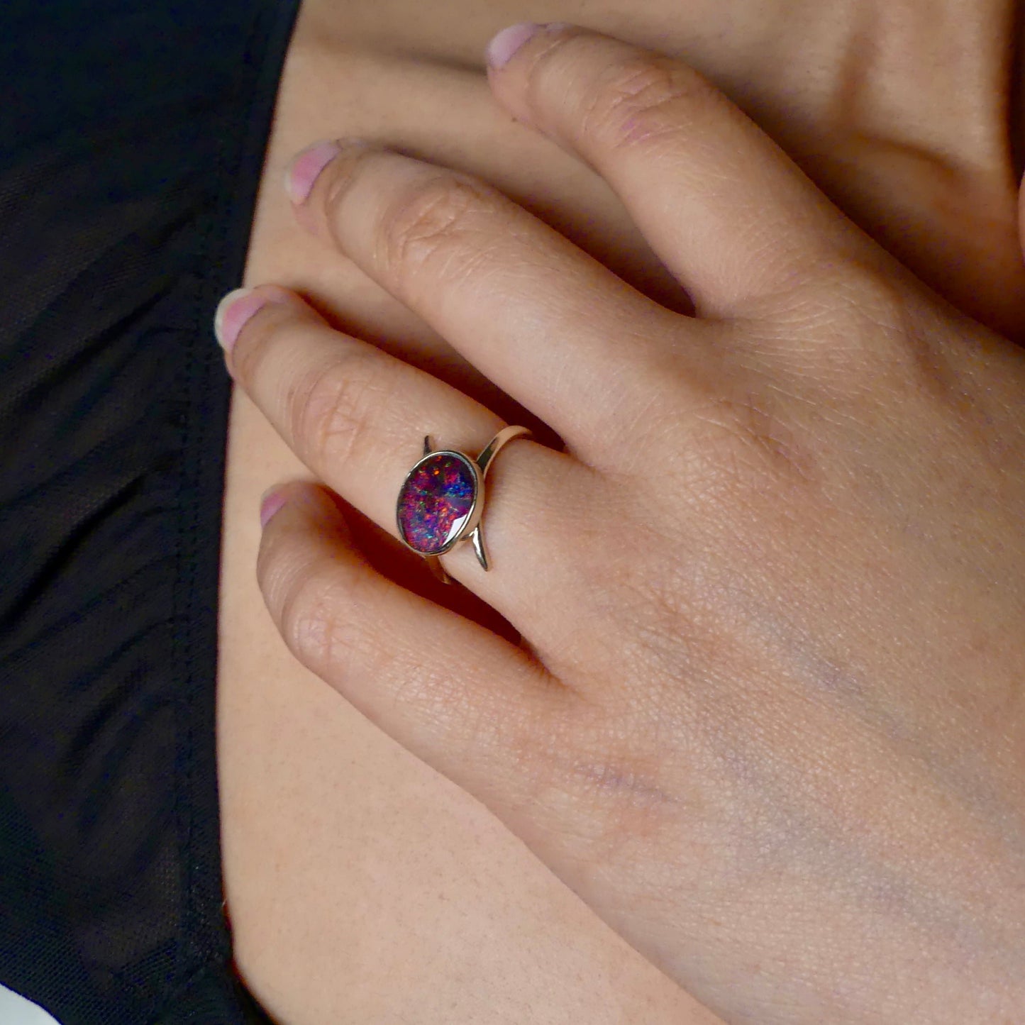 Unique White Gold Ring featuring Exquisite Australian Boulder Opal