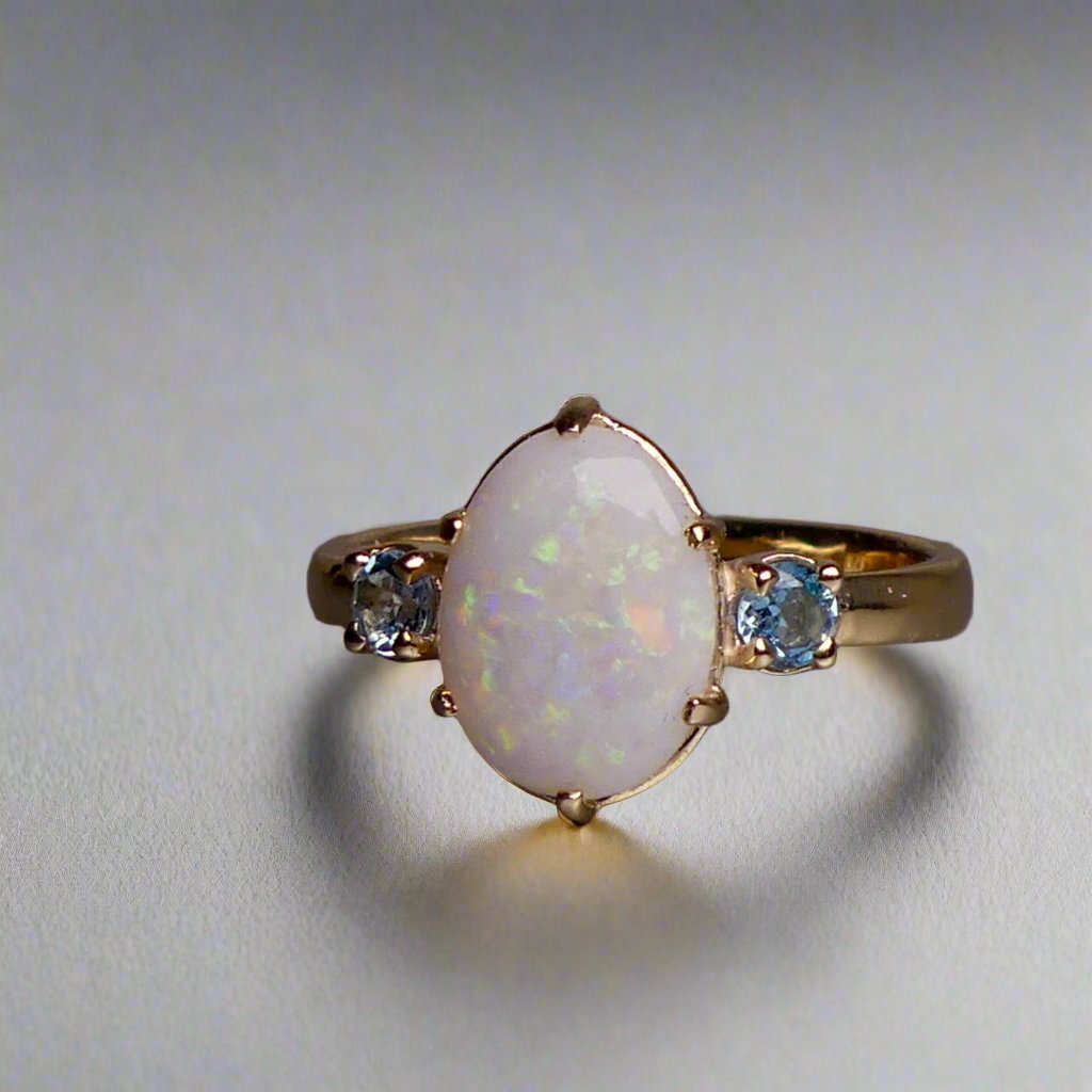 Beautiful 9k Gold Coober Pedy Australian Opal Ring