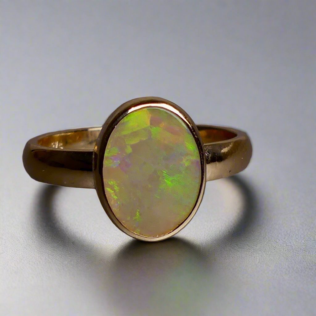 Luxurious 9k Gold Lightning Ridge Opal Statement Ring