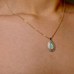 Beautiful 9k Gold Lightning Ridge Opal Pendant