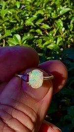 Luxurious Opal Ring - Stunning Australian Crystal Opal